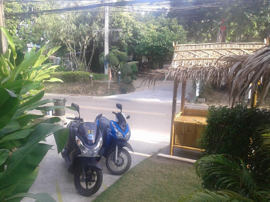 But Different Phuket Boutique Hotel Nai Harn Eksteriør bilde