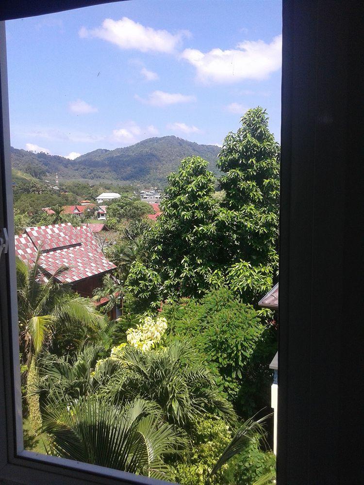 But Different Phuket Boutique Hotel Nai Harn Eksteriør bilde