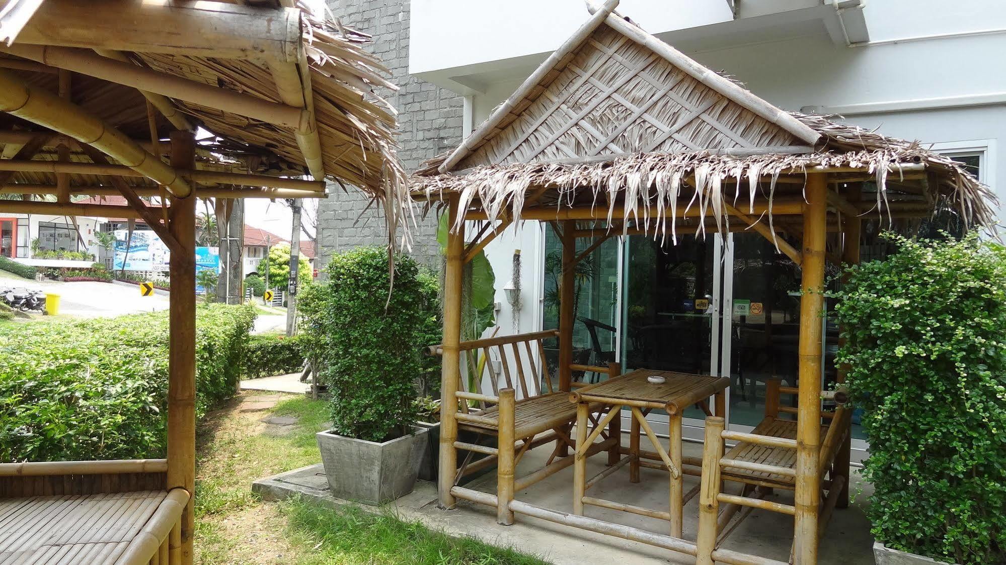 But Different Phuket Boutique Hotel Nai Harn Eksteriør bilde